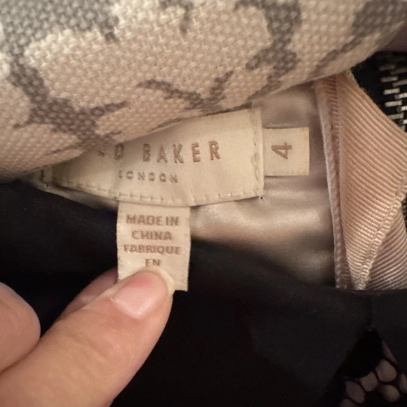 Ted Baker Women Black Ameera Scallop Hem Lace Dress Peter Pan Collar US Size 10 - Picture 9 of 10